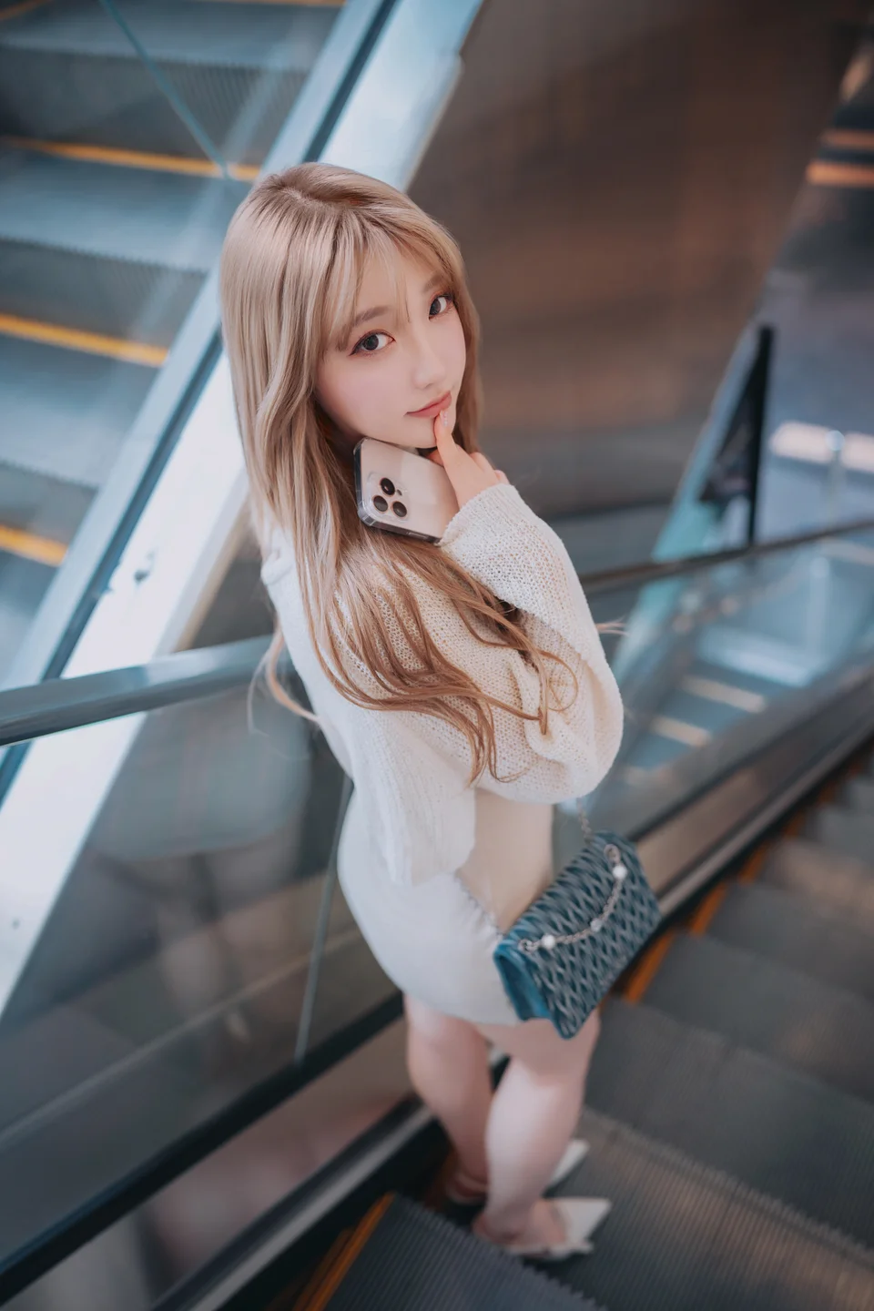 孙乐乐(Son Ye-Eun)-115 Happy Solo Birthday [251P-982MB] tg@simisebaisi 【丝足阁】018.webp